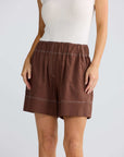 Esplanade Short