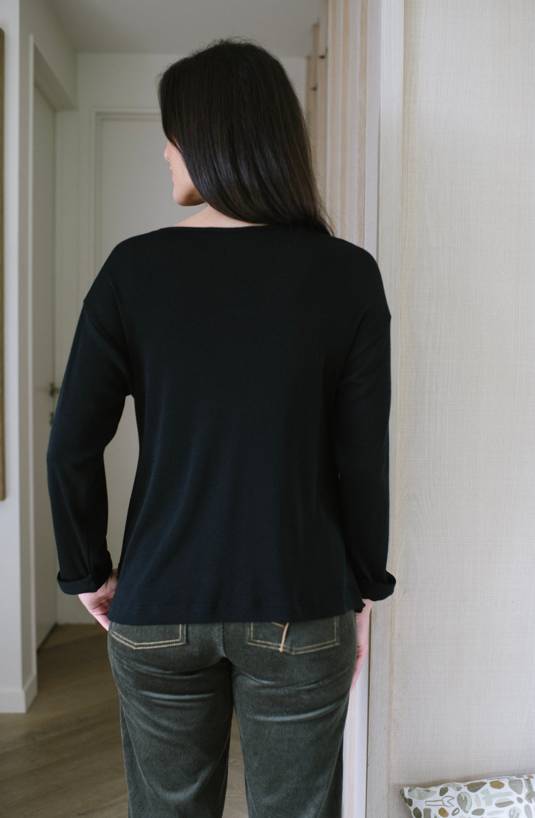 Bay Road Amber Boat Neck