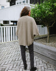 Lothlorian Takahe Cape