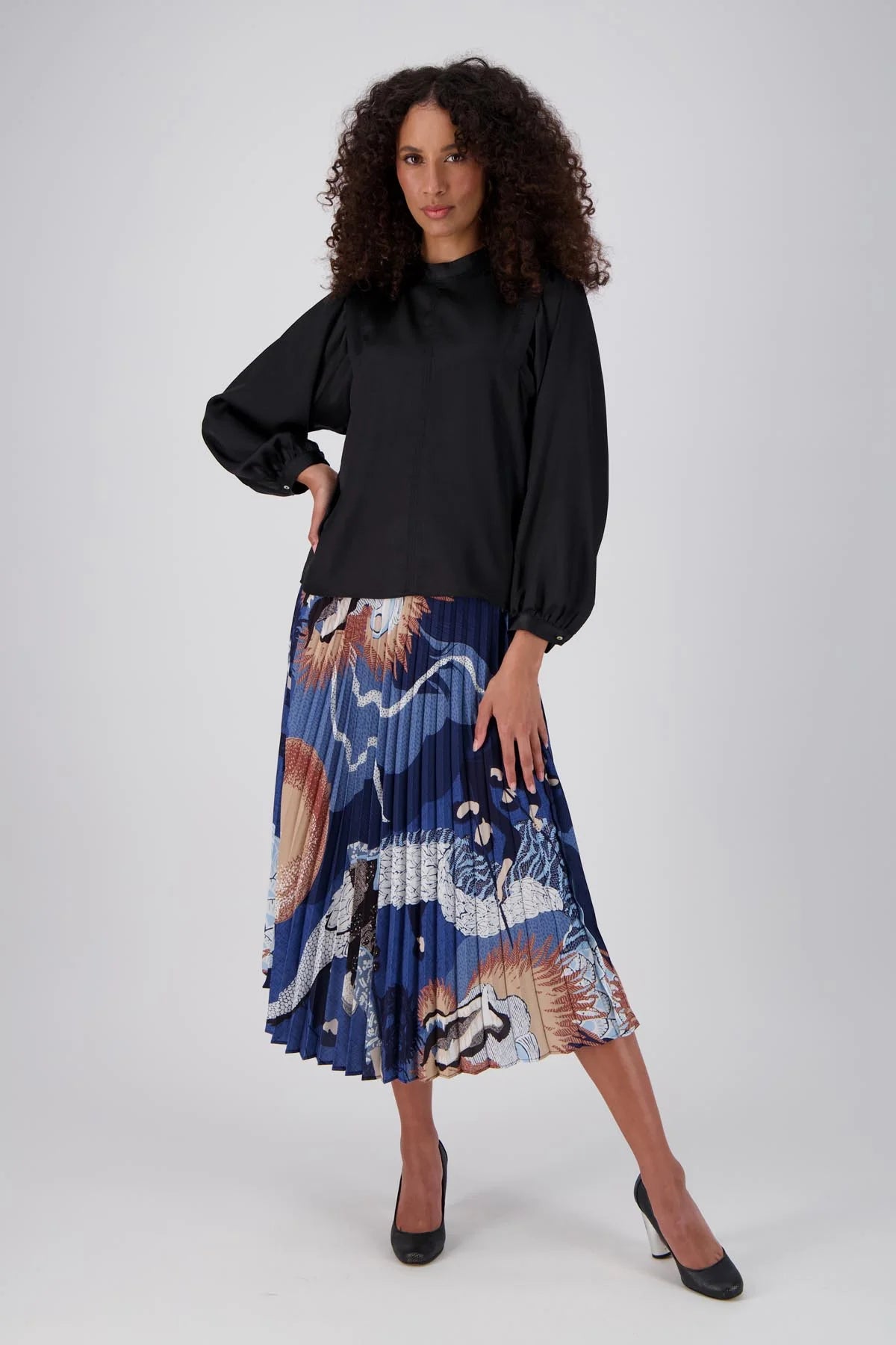 Blue pleated skirt nz best sale