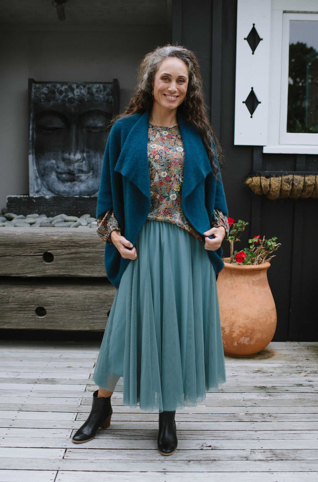 Lothlorian Takahe Cape