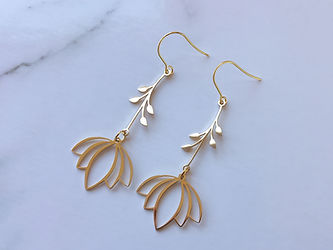 Hanging Flower E