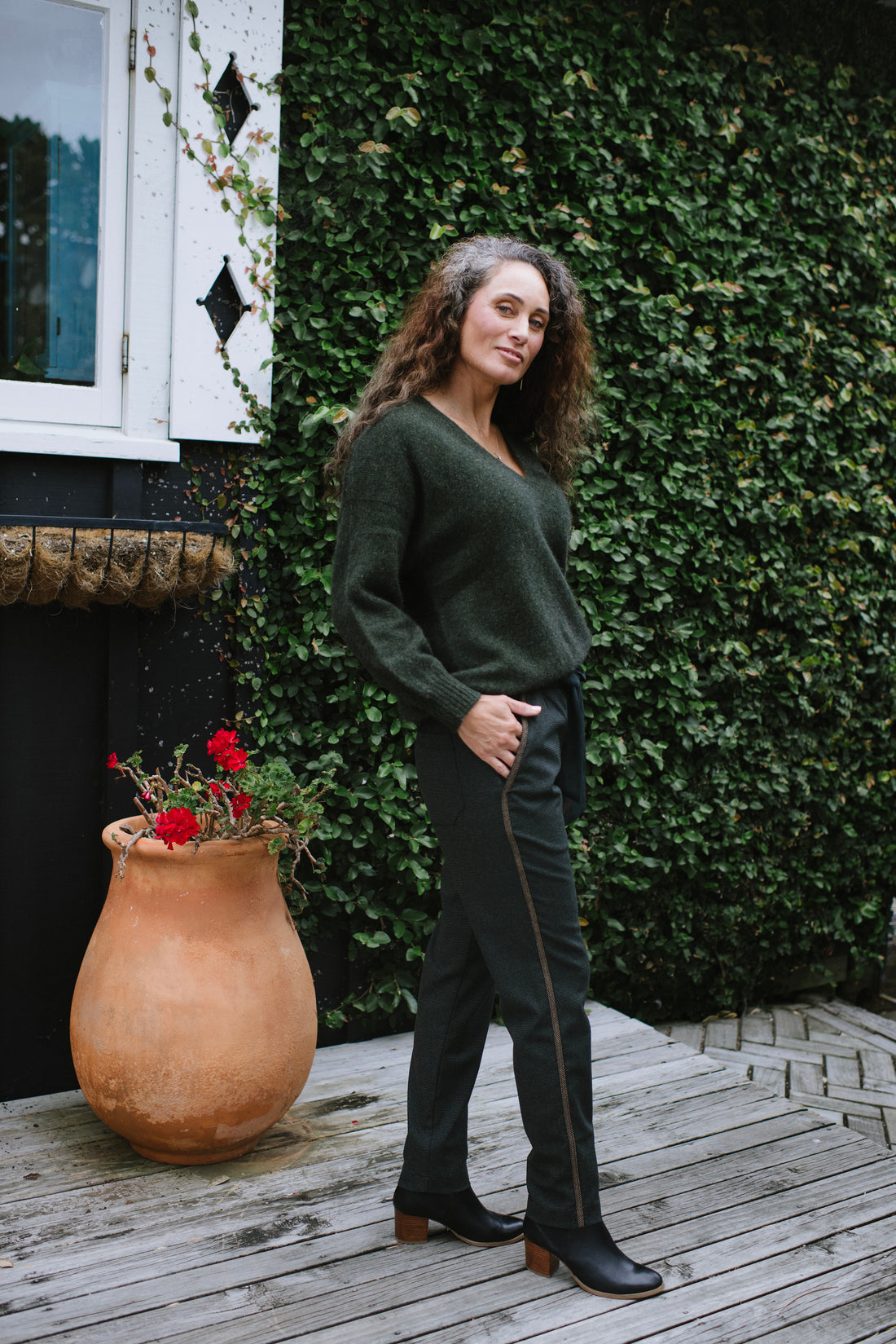 Lothlorian Cavern V Jumper