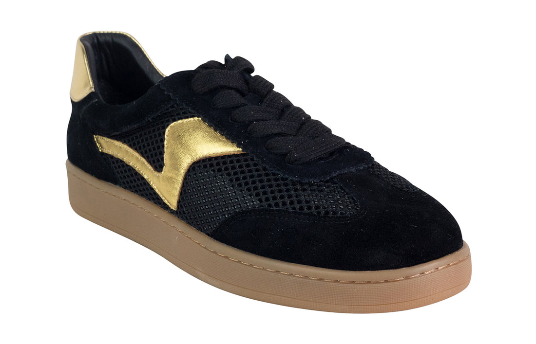 Oakey Sneaker