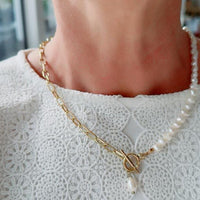 Ada Gold Pearl Necklace